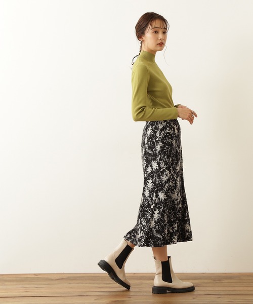 N.(N. Natural Beauty Basic)(エヌエヌナチュラルビューティーベーシック)の「◆線画プリントマーメイドスカート(スカート・レディース・ホワイト系その他/ブラック系その他・MEDIUM)」の9枚目の写真