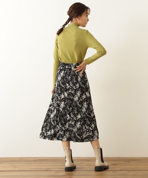 N.(N. Natural Beauty Basic)(エヌエヌナチュラルビューティーベーシック)の「◆線画プリントマーメイドスカート(スカート・レディース・ホワイト系その他/ブラック系その他・MEDIUM)」の10枚目の写真