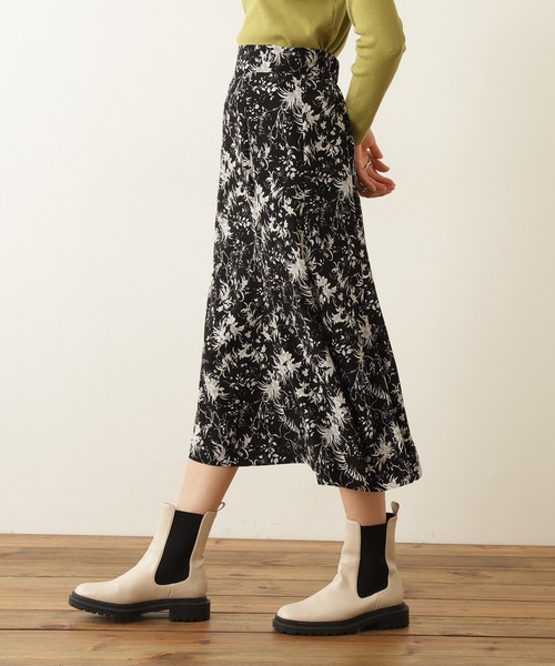 N.(N. Natural Beauty Basic)(エヌエヌナチュラルビューティーベーシック)の「◆線画プリントマーメイドスカート(スカート・レディース・ホワイト系その他/ブラック系その他・MEDIUM)」の12枚目の写真