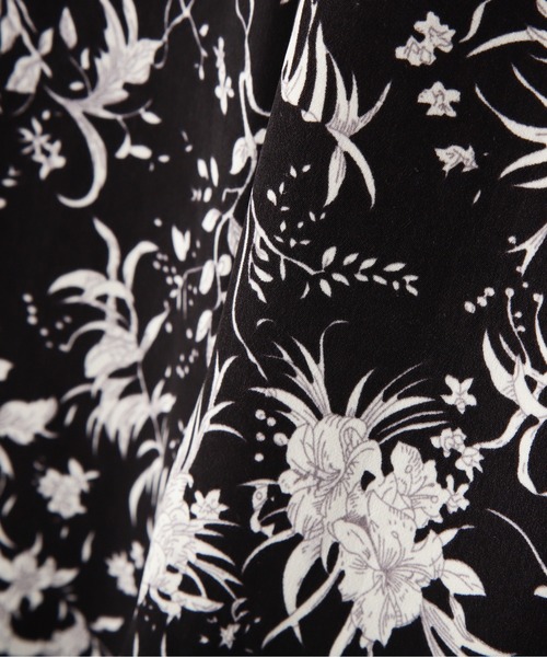 N.(N. Natural Beauty Basic)(エヌエヌナチュラルビューティーベーシック)の「◆線画プリントマーメイドスカート(スカート・レディース・ホワイト系その他/ブラック系その他・MEDIUM)」の20枚目の写真