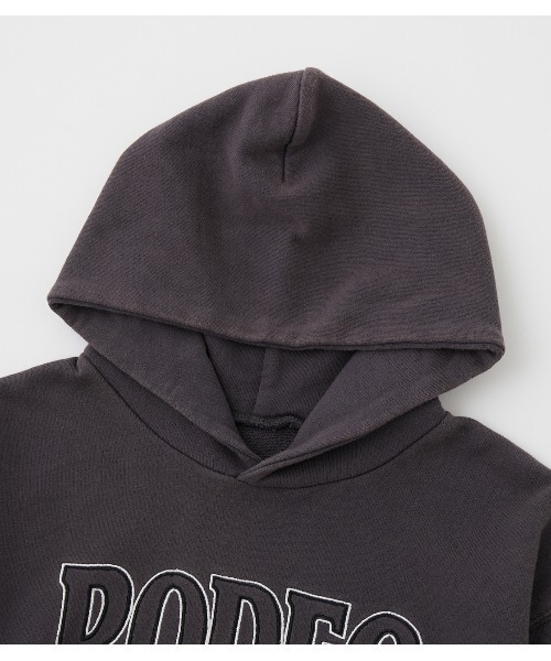 RODEO CROWNS WIDE BOWL（ロデオクラウンズワイドボウル）の「キッズ90 LOGOパーカー（パーカー・キッズ・チャコールグレー/ベージュ/パープル・120/140/110/130）」の12枚目の写真