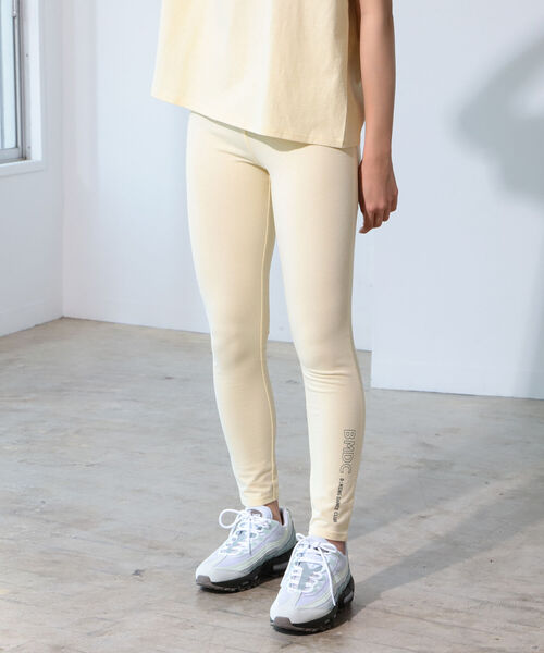 B:MING by BEAMS（ビーミングバイビームス）の「B:MING by BEAMS / ロゴプリント スパッツ（スウェットパンツ・キッズ・ブラック/イエロー系その他・L/M/S）」の7枚目の写真