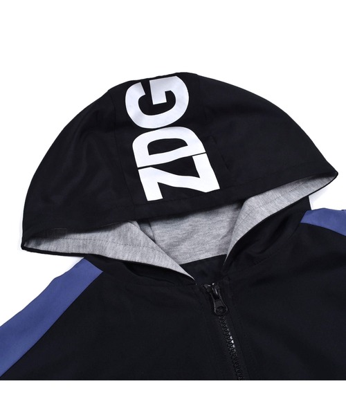 ZIDDY(ジディ)の「ZIDDY/【ニコ☆プチ4月号掲載】フード ロゴ入り カラー 切り替え ジャケット (130~160cm)(ブルゾン・キッズ・ブルー/グリーン・160/150/130/140)」の16枚目の写真