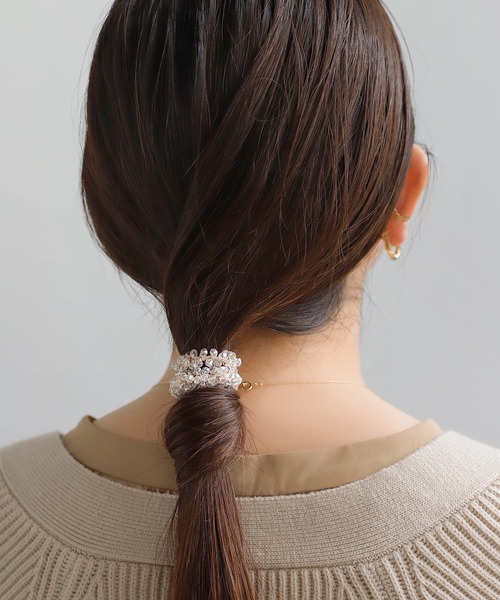 ANEMONE（アネモネ）の「ビーズシュシュ（シュシュ・レディース・ブラウン/クリア/アイボリー/ブラック/グリーン/パープル・FREE）」の6枚目の写真