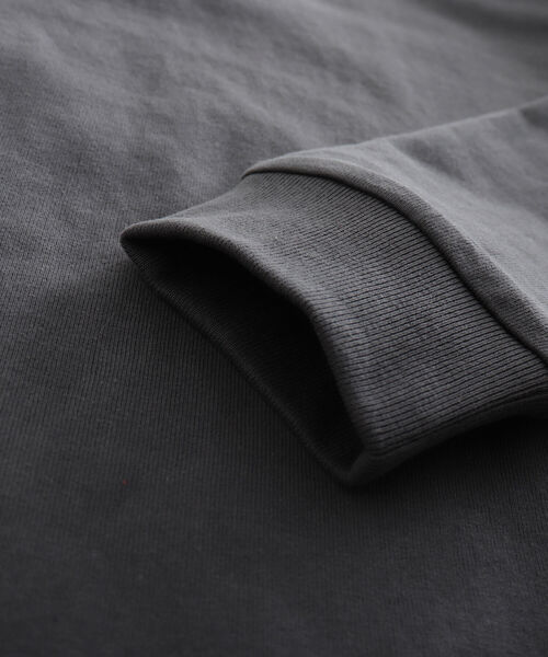 Franklin Climbing（フランクリンクライミング）の「【Franklin Climbing/フランクリンクライミング】エッセンシャルボックスロゴ バックプリントロンT（Tシャツ/カットソー・メンズ・ホワイト/チャコールグレー/グレー/ターコイズブルー/オレンジ・SMALL/MEDIUM/LARGE）」の11枚目の写真