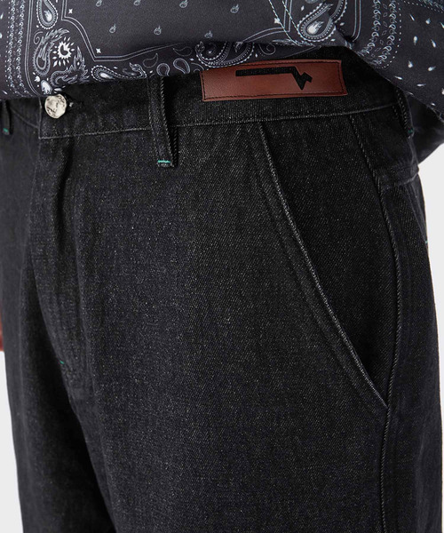 INFLATION（インフレーション）の「INFLATION(インフレーション)ストレートジーンズ（デニムパンツ・メンズ・ライトブルー/ブラック/ブルー・M/L/XL/S）」の11枚目の写真