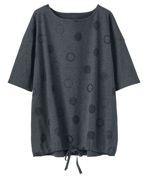 BELLUNA（ベルーナ）の「カジュアルゆったりプリントＴシャツ（Tシャツ/カットソー・レディース・ホワイト/チャコールグレー/オフホワイト/ブルー/セージグリーン/その他1/チャコール・LARGE/X-LARGE/MEDIUM）」の8枚目の写真