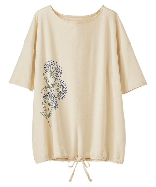 BELLUNA（ベルーナ）の「カジュアルゆったりプリントＴシャツ（Tシャツ/カットソー・レディース・ホワイト/チャコールグレー/オフホワイト/ブルー/セージグリーン/その他1/チャコール・LARGE/X-LARGE/MEDIUM）」の9枚目の写真