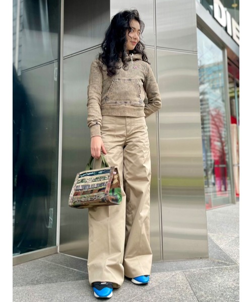 DIESEL（ディーゼル）の「レディース ワイドパンツ ワークパンツ カラーパンツ（その他パンツ・レディース・ベージュ・30inch/24inch/26inch/28inch）」の7枚目の写真