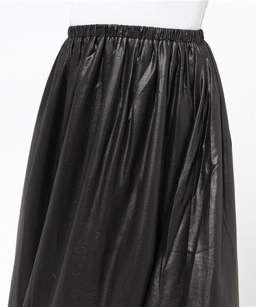 WHO'S WHO gallery（フーズフーギャラリー）の「【Wal2】ギャザーミモレ丈スカート（スカート・レディース・オフホワイト/ブラック・FREE）」の6枚目の写真