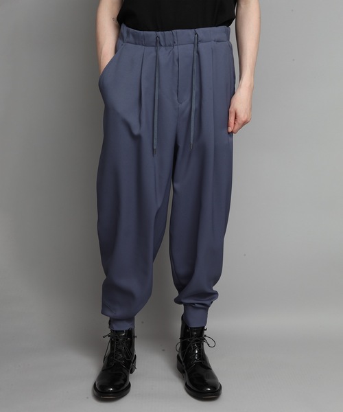 ato（アトウ）の「CUFFLINKS PANTS（その他パンツ・メンズ・ブラック/ベージュ/サックスブルー・44/46/48）」の13枚目の写真