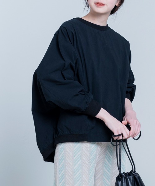 LUPILIEN(ルピリアン)の「切替デザイン ドッキングドルマン プルオーバー(シャツ/ブラウス・レディース・オフホワイト/ミント/ブラック・38)」の3枚目の写真