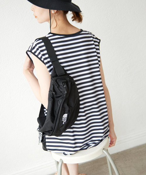 SLOBE IENA（スローブイエナ）の「【THE NORTH FACE/ ザノースフェイス】 SWEEP（ショルダーバッグ・レディース・カーキ/ブラック・FREE）」の5枚目の写真