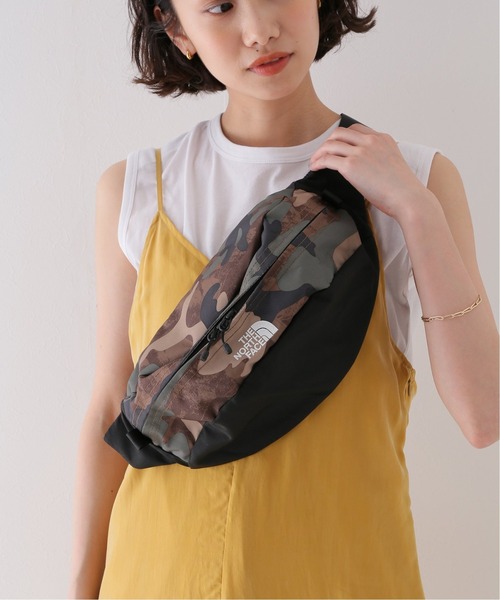 SLOBE IENA（スローブイエナ）の「【THE NORTH FACE/ ザノースフェイス】 SWEEP（ショルダーバッグ・レディース・カーキ/ブラック・FREE）」の3枚目の写真