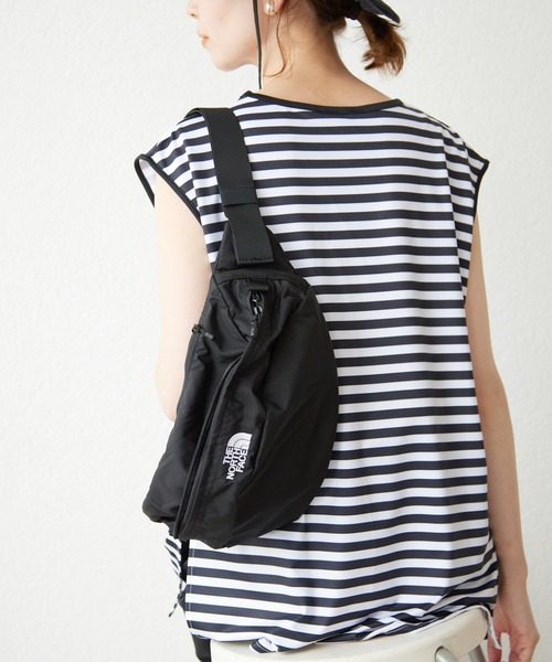 SLOBE IENA（スローブイエナ）の「【THE NORTH FACE/ ザノースフェイス】 SWEEP（ショルダーバッグ・レディース・カーキ/ブラック・FREE）」の10枚目の写真