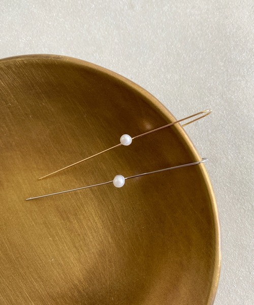 ciite'(シーテ)の「イヤーラップ パールピアス(片耳用)(ピアス(片耳用)・レディース・シルバー/ゴールド・FREE)」の6枚目の写真