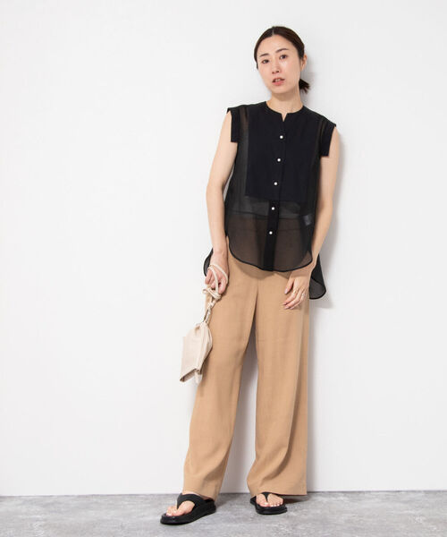 NOLLEY’S(ノーリーズ)の「シアーデザインパールボタンブラウス(シャツ/ブラウス・レディース・ブラウン/ブラック/ピンク・38)」の4枚目の写真