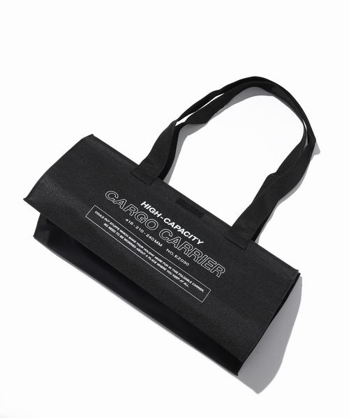 HIGHTIDE(ハイタイド)の「HIGHTIDE/ハイタイド:カーゴバッグS(トートバッグ・メンズ・ブラック/カーキ・FREE)」の1枚目の写真