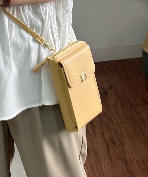 LA VORAGINE(ラ ヴォラジネ)の「ミニお財布ショルダーバッグ/スマホ入れ(ショルダーバッグ・レディース・ピンク/イエロー/ブラック/ホワイト/Lilac・FREE)」の4枚目の写真