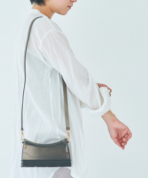 macaroni edge（マカロニエッジ）の「〈macaroni edge/マカロニエッジ〉クリア ショルダー バッグ（ショルダーバッグ・レディース・ブラック/ピンク/イエロー/オレンジ/クリア/パープル/グリーン・ONE SIZE）」の12枚目の写真