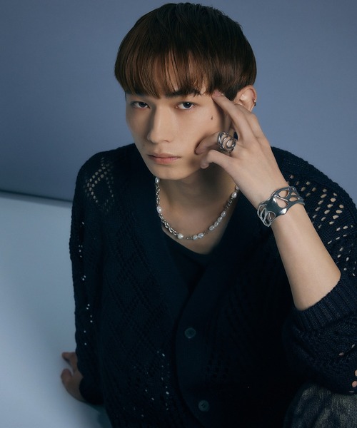 UNITED TOKYO（ユナイテッドトウキョウ）の「スパイラルラインリング（リング・メンズ・シルバー・0）」の2枚目の写真