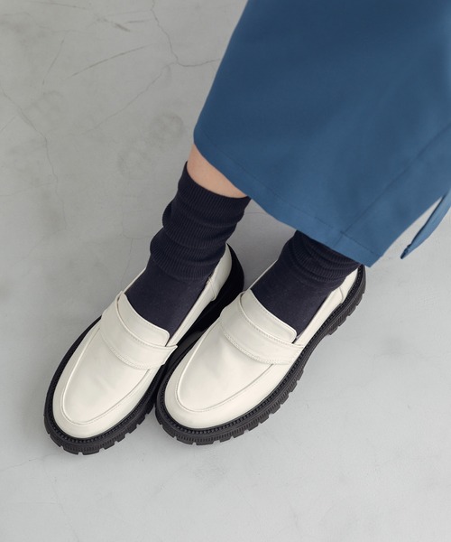Chaco closet(チャコ クローゼット)の「厚底タンクソールローファー(ローファー・レディース・ブラック/ブラウン/アイボリー・S/M/L)」の13枚目の写真