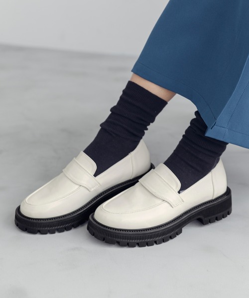 Chaco closet(チャコ クローゼット)の「厚底タンクソールローファー(ローファー・レディース・ブラック/ブラウン/アイボリー・S/M/L)」の14枚目の写真