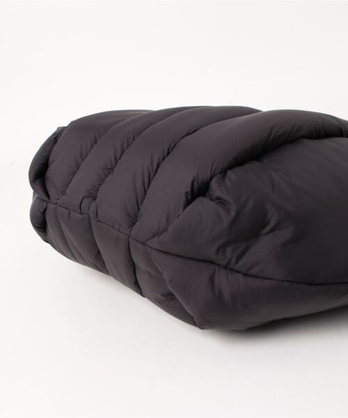 ASH(アッシュ)の「【TRINY】パフィーハンドバッグ(ハンドバッグ・レディース・ブラック/ブラウン・ONE SIZE)」の12枚目の写真