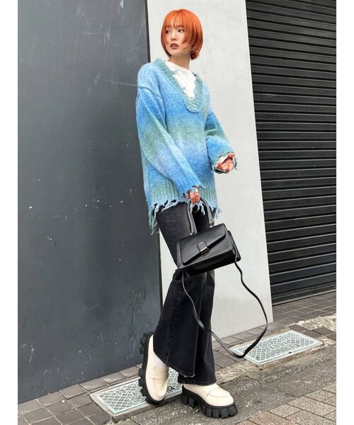 EMODA（エモダ）の「ビンテージクラッシュロングTシャツ（Tシャツ/カットソー・レディース・ホワイト/ブラック/レッド・FREE）」の8枚目の写真