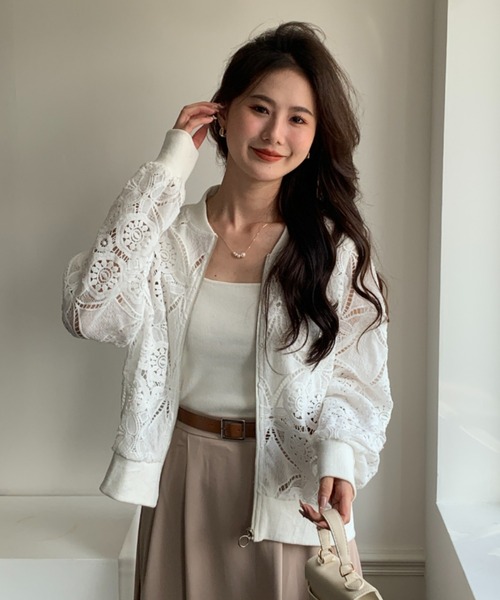 ECLIN（エクラン）の「総レースノーカラージャケット（ノーカラージャケット・レディース・ホワイト/ブラック・FREE）」の4枚目の写真