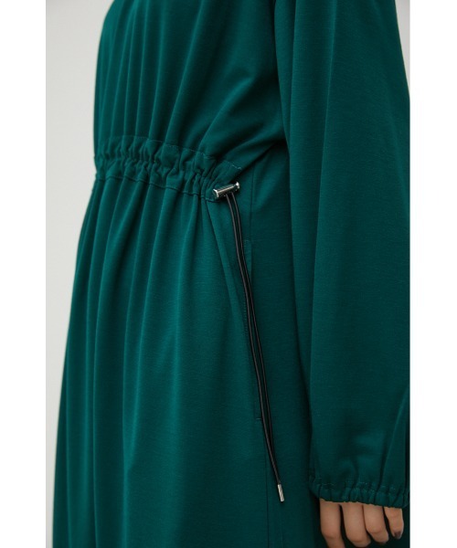 AZUL by moussy（アズールバイマウジー）の「DRAWSTRING CUT ONEPIECE/ドローストリングカットワンピース（ワンピース・レディース・ブラック/ダークグリーン/ベージュ・SMALL/MEDIUM）」の17枚目の写真