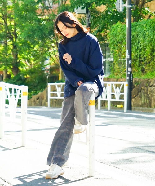 UNIIT(ユニット)の「【UNIIT/ユニット】11oz 裏起毛 ビッグシルエット タートルネック スウェット トレーナー(スウェット・メンズ・杢グレー/ネイビー/ブラック・MEDIUM/LARGE/X-LARGE)」の12枚目の写真