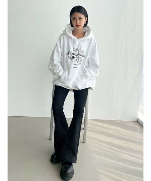 EMODA - エモダ×チャンピオン　コラボ　ワイドスリーブ　パーカー♡ EMODA（エモダ）の「【EMODA×Champion】ロングスリーブ