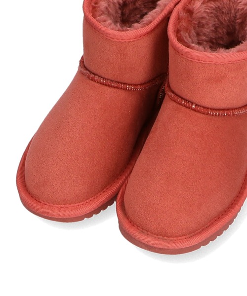 ORiental TRaffic(オリエンタルトラフィック)の「キッズムートンブーツ K-241(ブーツ・キッズ・ブラック/グレー/キャメル/レッド・15.0cm/16.0cm/17.0cm/18.0cm/19.0cm/20.0cm)」の6枚目の写真