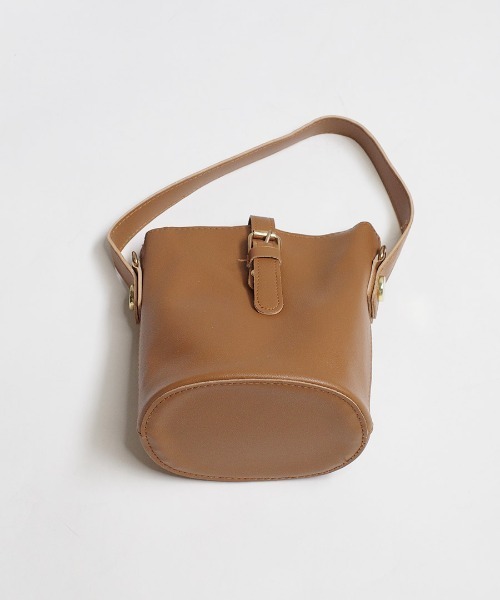 shopnikoniko（ショップニコニコ）の「バケツ型 ベルトデザイン ショルダーバッグ（ショルダーバッグ・レディース・ブラウン/ベージュ/ブラック・フリー）」の15枚目の写真