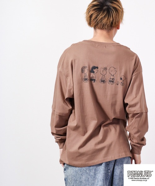 PEANUTS(ピーナッツ)の「PEANUTS スヌーピー レイヤード BIGロングスリーブTシャツ(Tシャツ/カットソー・メンズ・カーキ/ベージュ/ネイビー/ブラウン/オフホワイト/ピンクベージュ・L/M)」の13枚目の写真