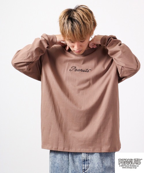 PEANUTS(ピーナッツ)の「PEANUTS スヌーピー レイヤード BIGロングスリーブTシャツ(Tシャツ/カットソー・メンズ・カーキ/ベージュ/ネイビー/ブラウン/オフホワイト/ピンクベージュ・L/M)」の11枚目の写真