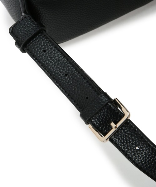 Guess（ゲス）の「ECO ELEMENTS Backpack（バックパック/リュック・レディース・ブラック・ONE SIZE）」の10枚目の写真