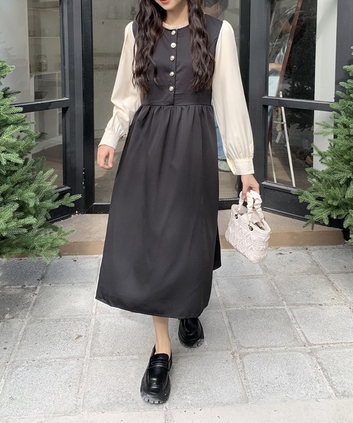 EPICKS（エピックス）の「ゴールドボタンレースロングワンピース（ワンピース・レディース・ブラック・S/M/L）」の21枚目の写真