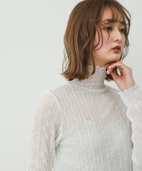 SENSE OF PLACE by URBAN RESEARCH（センスオブプレイスバイアーバンリサーチ）の「ウェーブパターンハイネックシアートップ（Tシャツ/カットソー・レディース・ブラック/ベージュ/オフホワイト・ONE）」の5枚目の写真