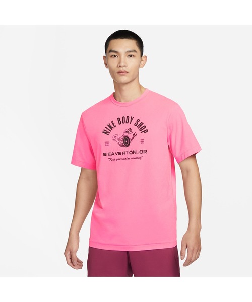 NIKE（ナイキ）の「ナイキ NIKE ナイキ DF ユニバーサル DYE S/S トップ（Tシャツ/カットソー・メンズ・ホワイト/ブラック/ピンク・LL/S/M/3L/L）」の3枚目の写真