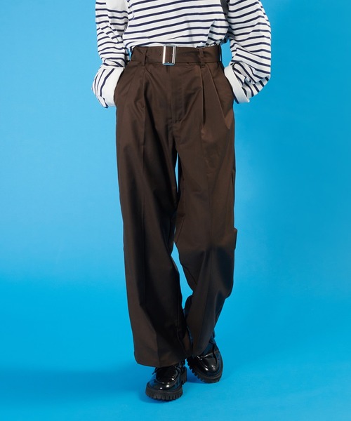 ONCILY（オンシェリー）の「【SET UP可能】BELTED STRAIGHT PANTS / ベルテッドストレートパンツ（その他パンツ・メンズ・カーキ/ダークブラウン/ネイビー・MEDIUM/SMALL/LARGE）」の2枚目の写真