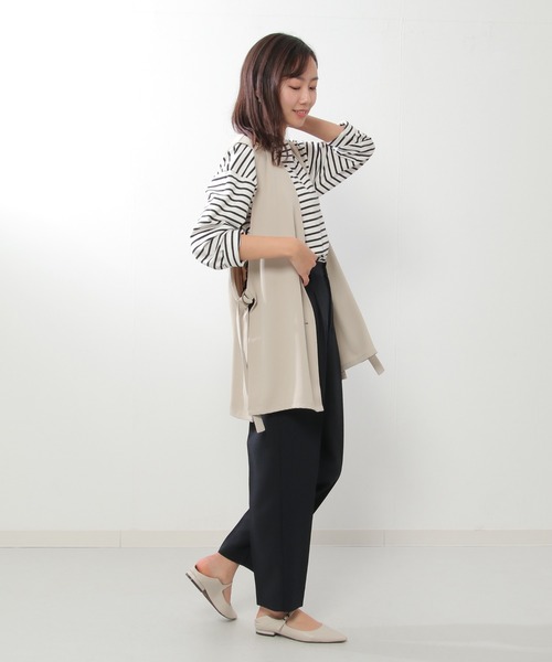 ikka(イッカ)の「ノーカラーサイドスリットジレ(ベスト・レディース・ブラック/ベージュ・S/M/L)」の6枚目の写真