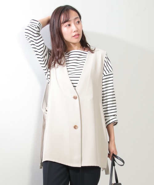 ikka(イッカ)の「ノーカラーサイドスリットジレ(ベスト・レディース・ブラック/ベージュ・S/M/L)」の10枚目の写真