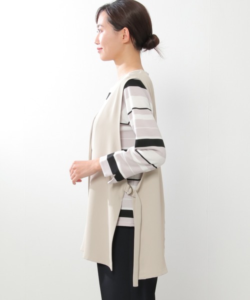 ikka(イッカ)の「ノーカラーサイドスリットジレ(ベスト・レディース・ブラック/ベージュ・S/M/L)」の12枚目の写真