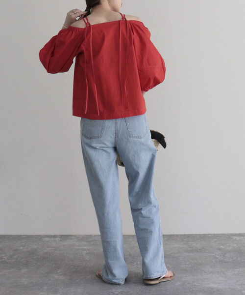 fredy emue（フレディエミュ）の「マルチウェイ袖ボリュームブラウス（シャツ/ブラウス・レディース・ネイビー/オフホワイト/レッド・38）」の21枚目の写真