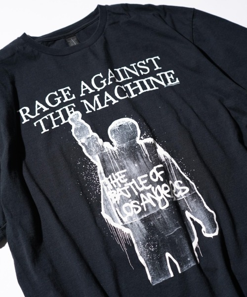 2AM(ツーエイエム)の「THRIFTY LOOK /スリフティールック "RAGE AGAINST THE MACHINE"TEE(Tシャツ/カットソー・メンズ・ブラック/ワイン/ブラック系1/ブラック系2/ホワイト・X-LARGE/LARGE/MEDIUM/XX-LARGE)」の10枚目の写真