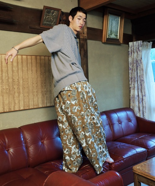 Air Tokyo（エアートウキョー）の「オーバーサイズ ケーブル編み サマーニット ポロシャツ（ポロシャツ・メンズ・グレイッシュベージュ/ブラック/ブラウン・LARGE/MEDIUM）」の21枚目の写真