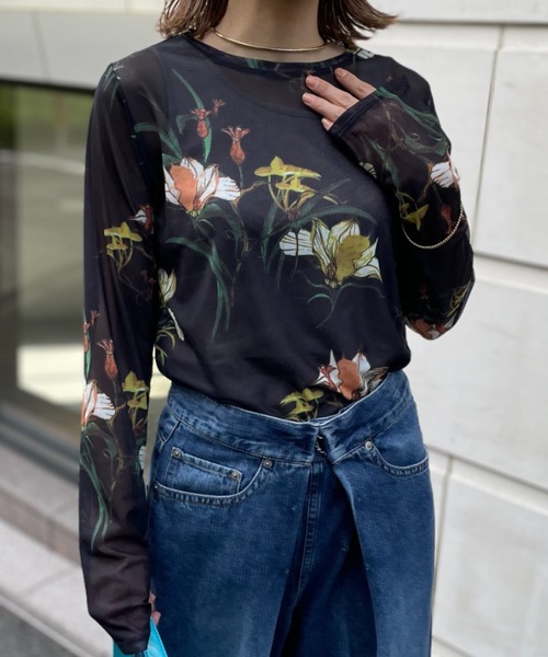 mi via loca(ミヴィアロカ)の「アソート アブストラクト・レオパード・花柄チュールトップス(Tシャツ/カットソー・レディース・ホワイト/ブラック/ブラック系その他/ブルー/ベージュ/ナチュラル/グレー/ブラック系1/ホワイト系1・FREE)」の19枚目の写真