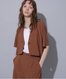 セール　カデュネ　今期新品正規品　半袖ショートジャケット　ベージュ　ワンピースに CADUNE（カデュネ）の「ショートジャケット（その他アウター